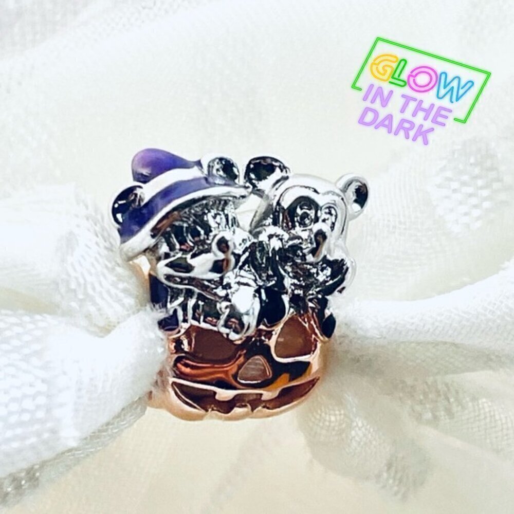 🎃 NWOT Mickey & Minnie Mouse Halloween Pumpkin Charm 🐭